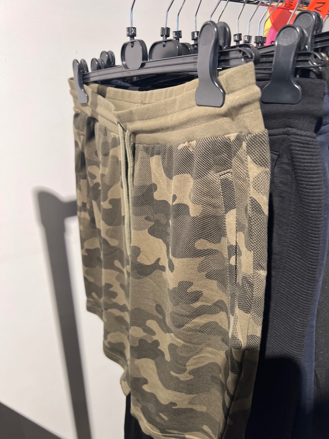 XMail Shorts Camouflage-Muster Gr.: XL