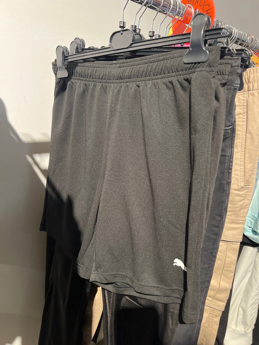 Puma Shorts Schwarz Gr.: L