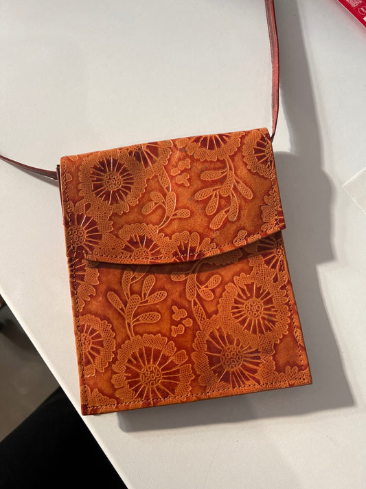Tasche Braun Klein