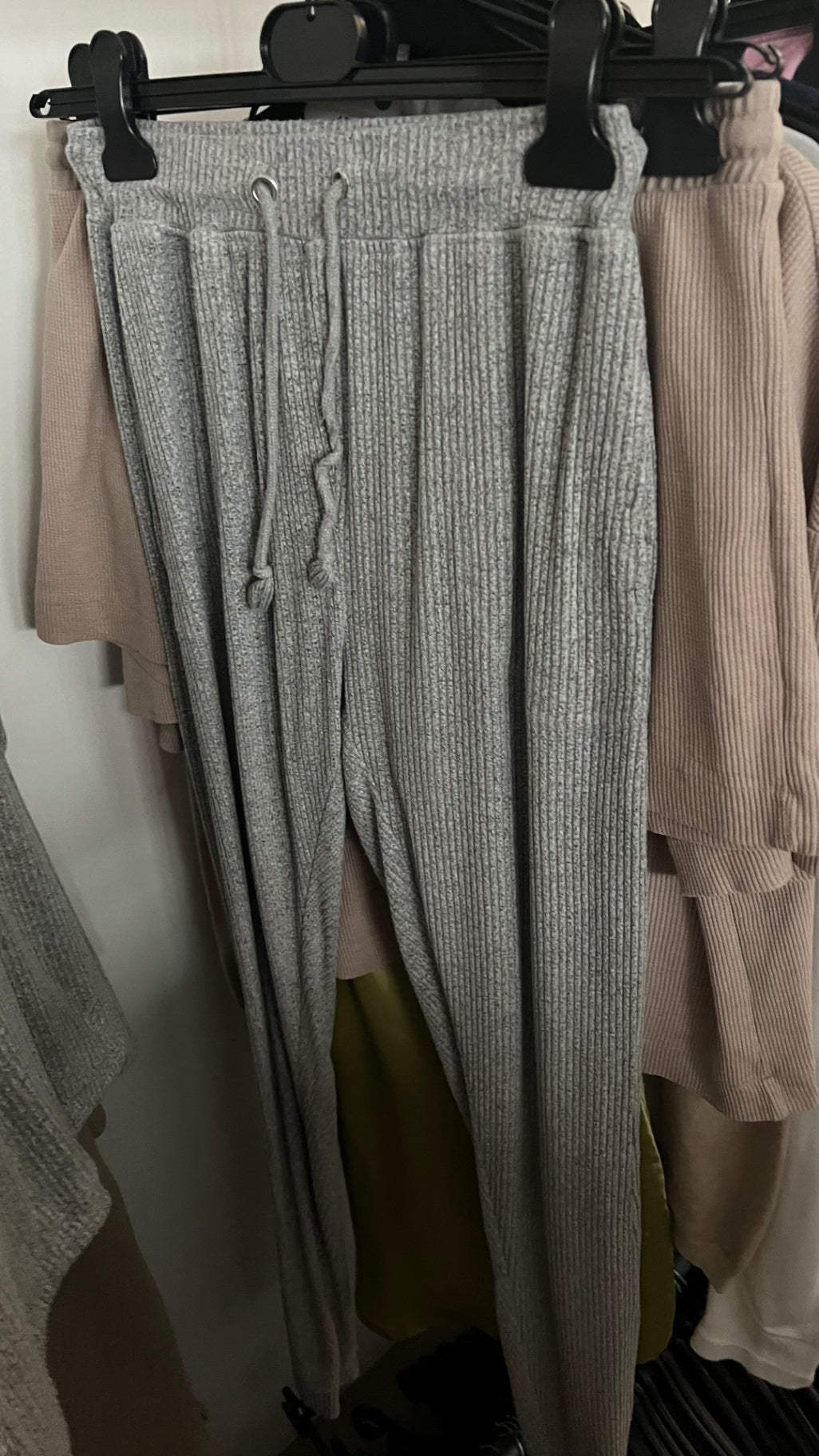 Asos SET Lounge Sweatshirt + Hose Grau Gr.: S