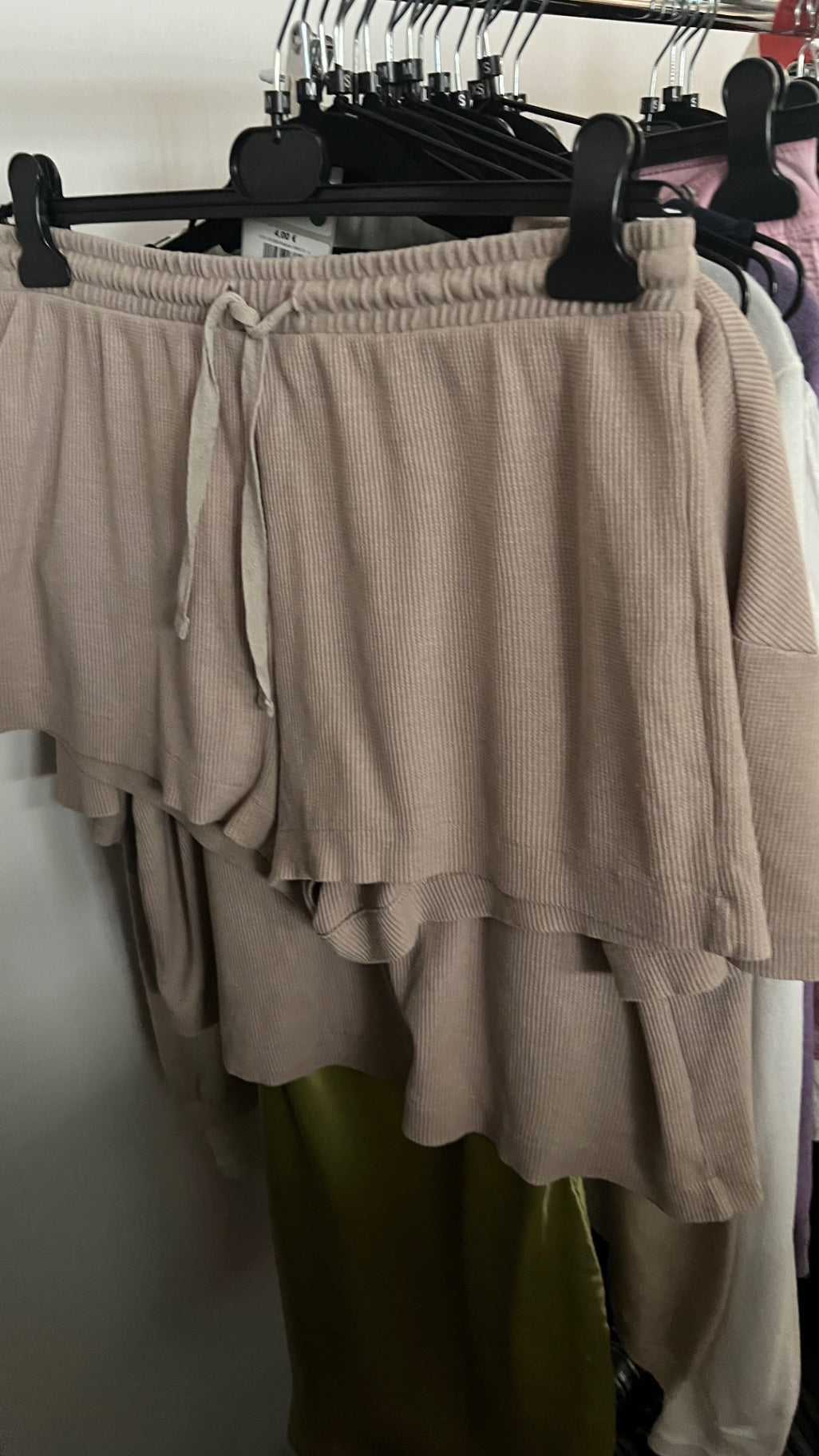 H&M SET Hose/Shorts Beige Gr.: M
