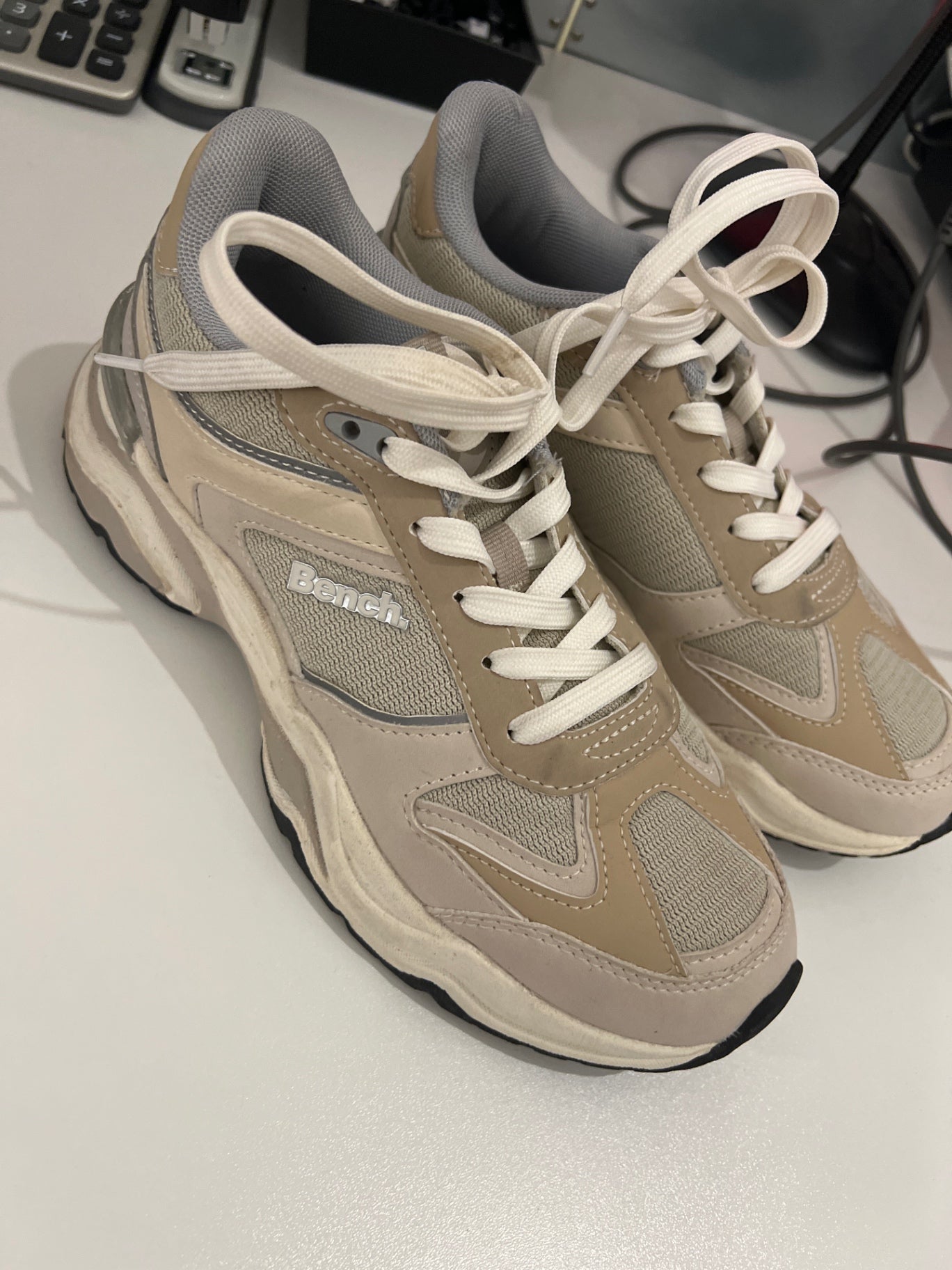 Bench Sneaker Beige und Grau Gr.: 38