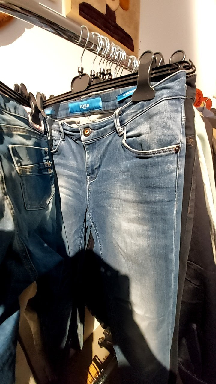 Goldgarn Jeans B-WARE Blau Gr.: 30