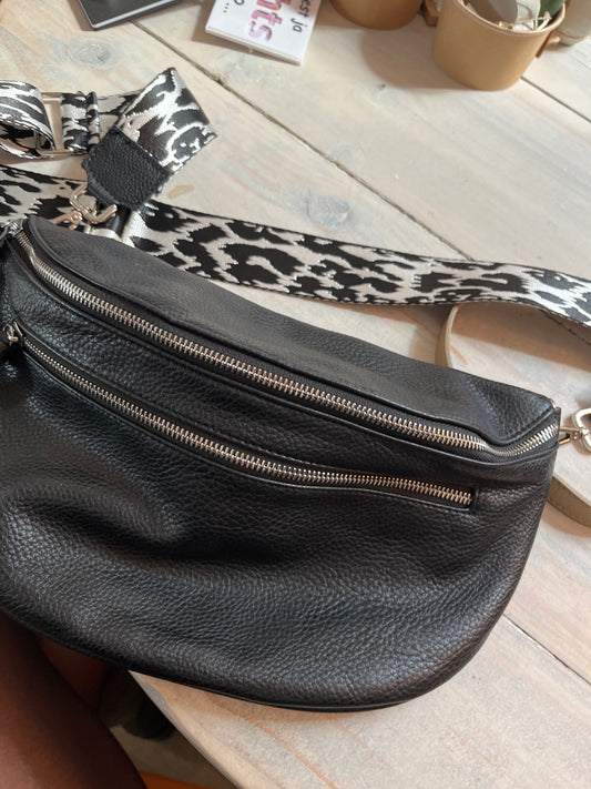 Tasche Schwarz,Gurt schwarz/weiß 