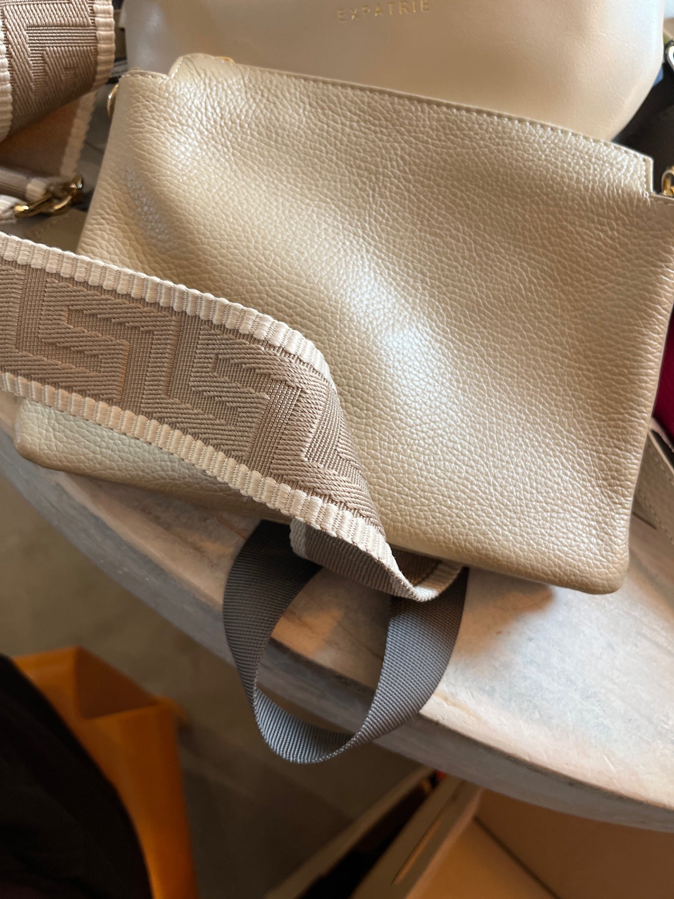 Made in italy Tasche Beige breiter Gurt