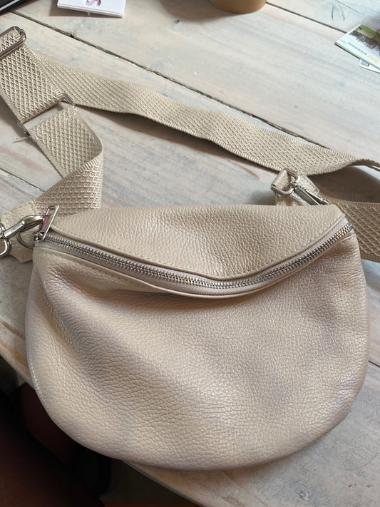 b-WARE Made in italy Tasche Beige