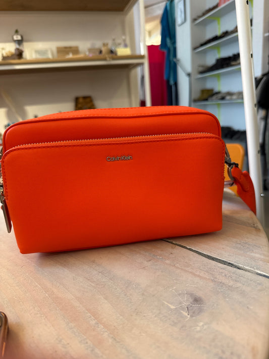 Calvin Klein Handtasche Orange Neu