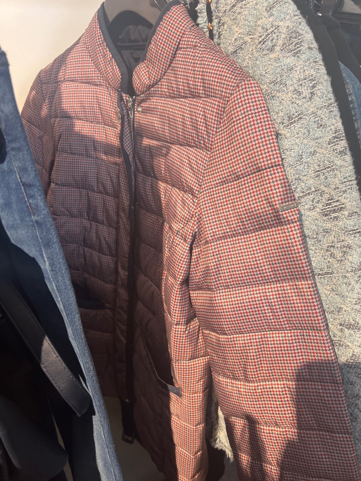 C&A Jacke Rot und Schwarz Gr.: S