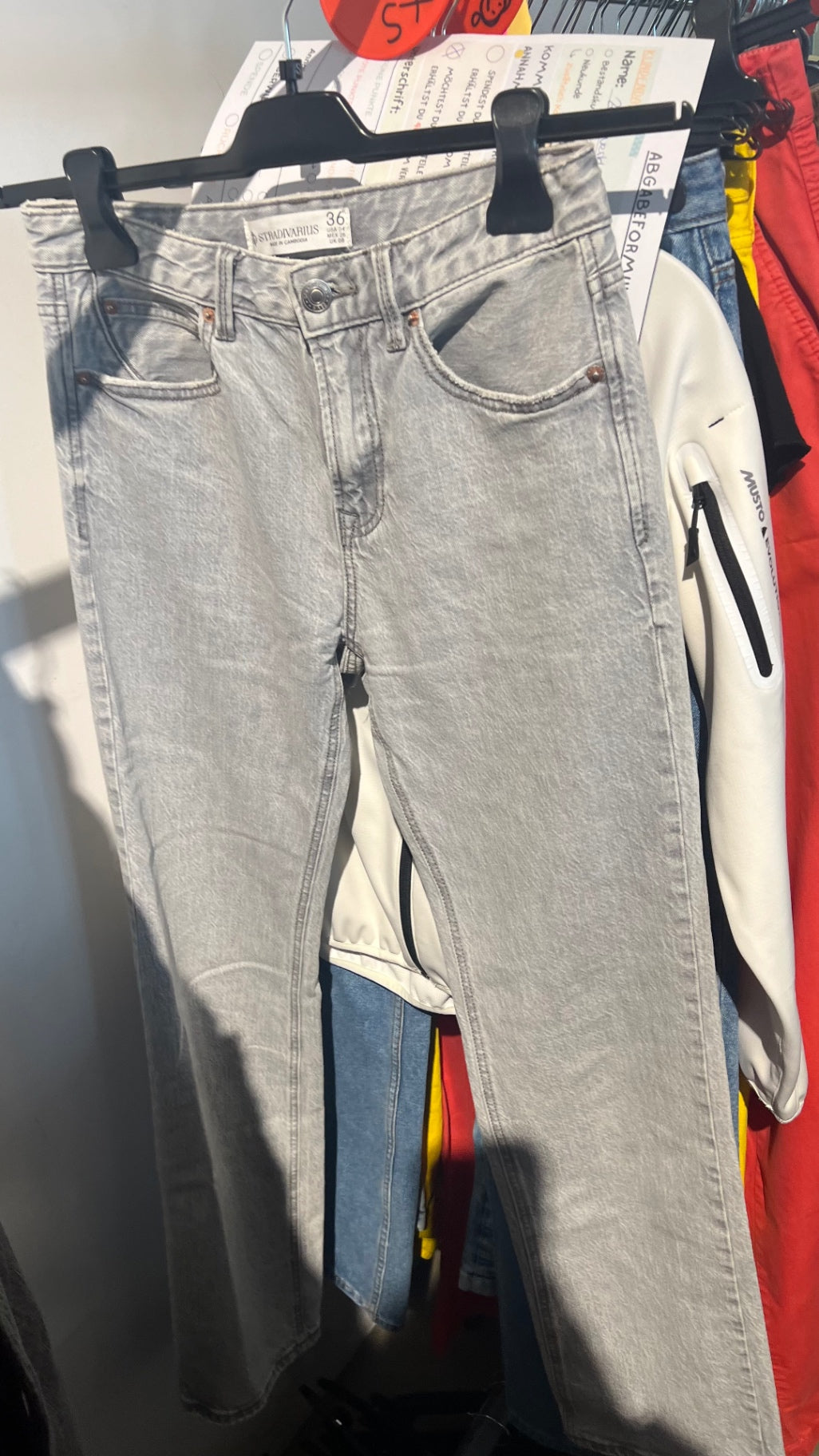 Stradivarius Jeans Grau Gr.: 36