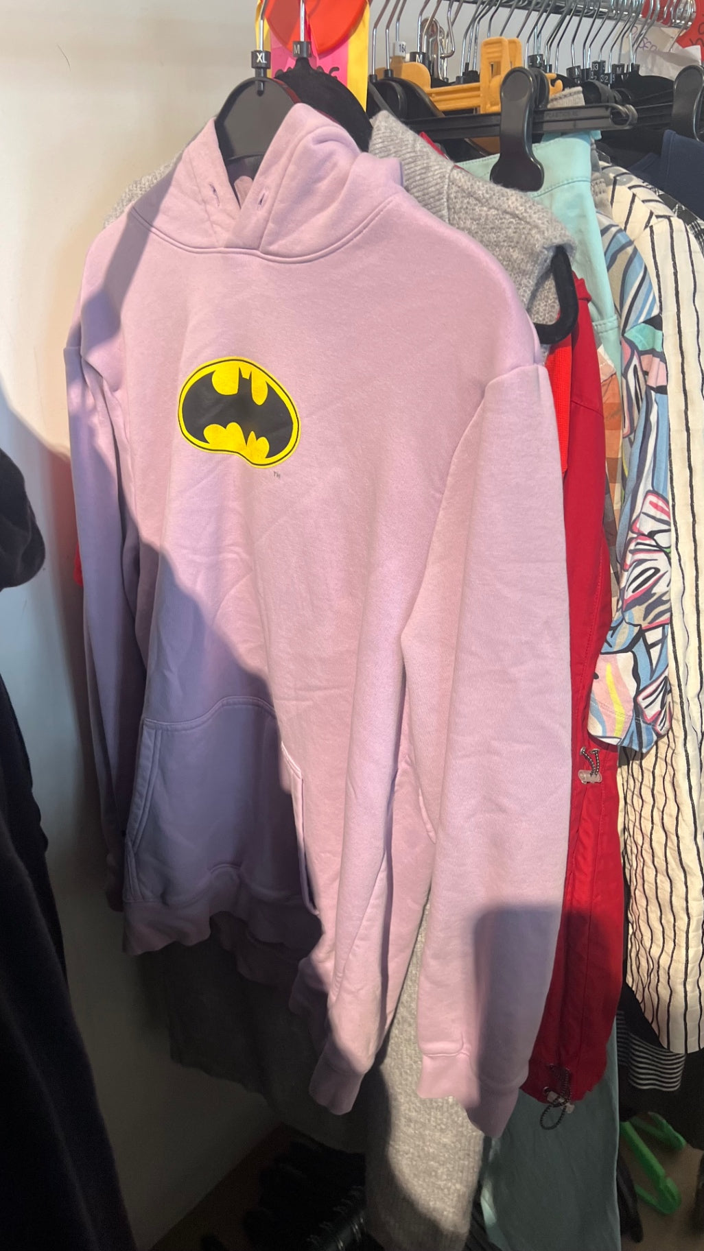 H&M Hoodie Lila Gr.: XL (kleine Fleck)