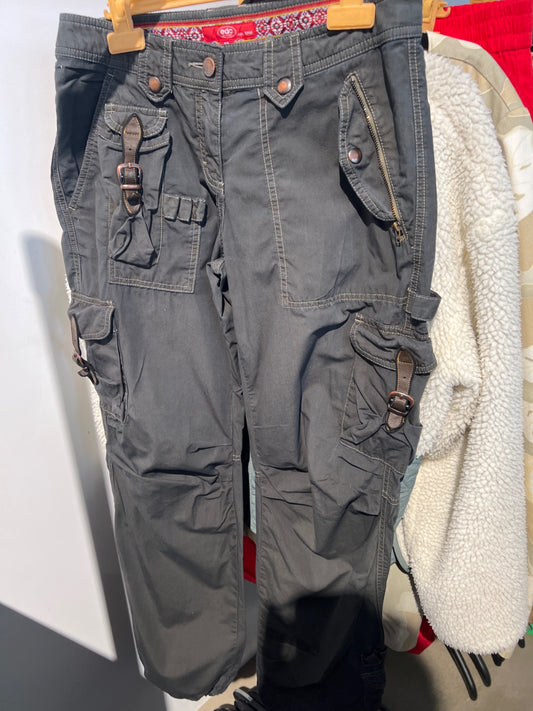 EDC Hose Grau Gr.: S