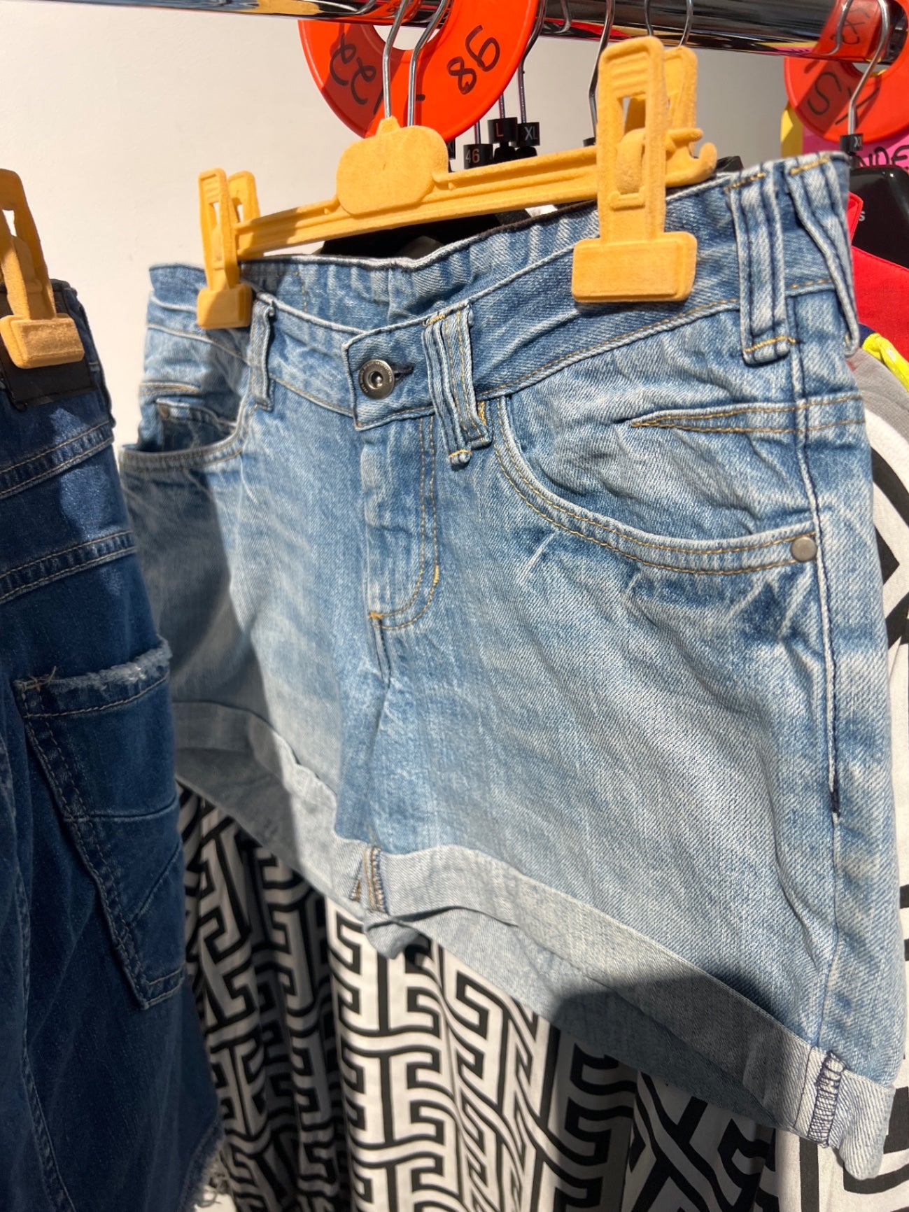VERO MODA Shorts Hellblau Gr.: S