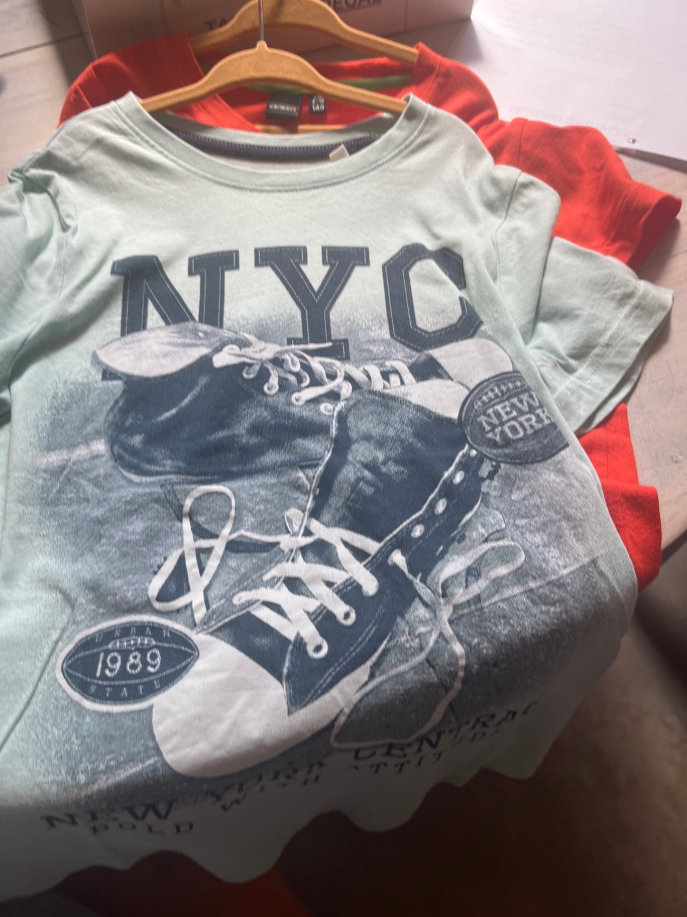 T-Shirt Blau NYC Gr.: 134/140