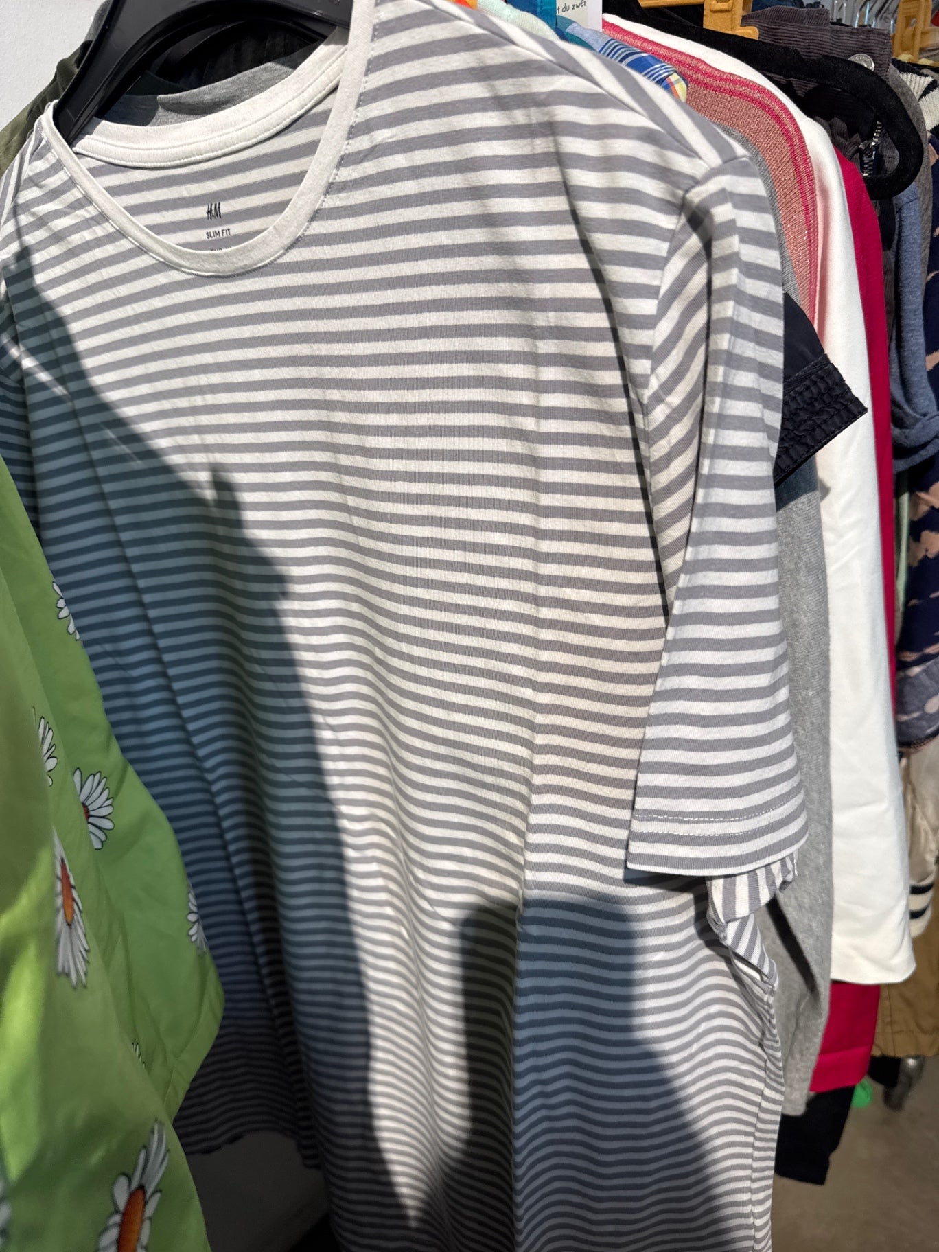 H&M T-Shirt Weiß und Grau Gr.: L