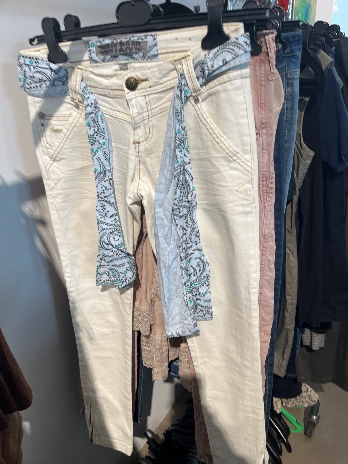 BWNY Jeans Weiß mit Tuch Gr.: 28
