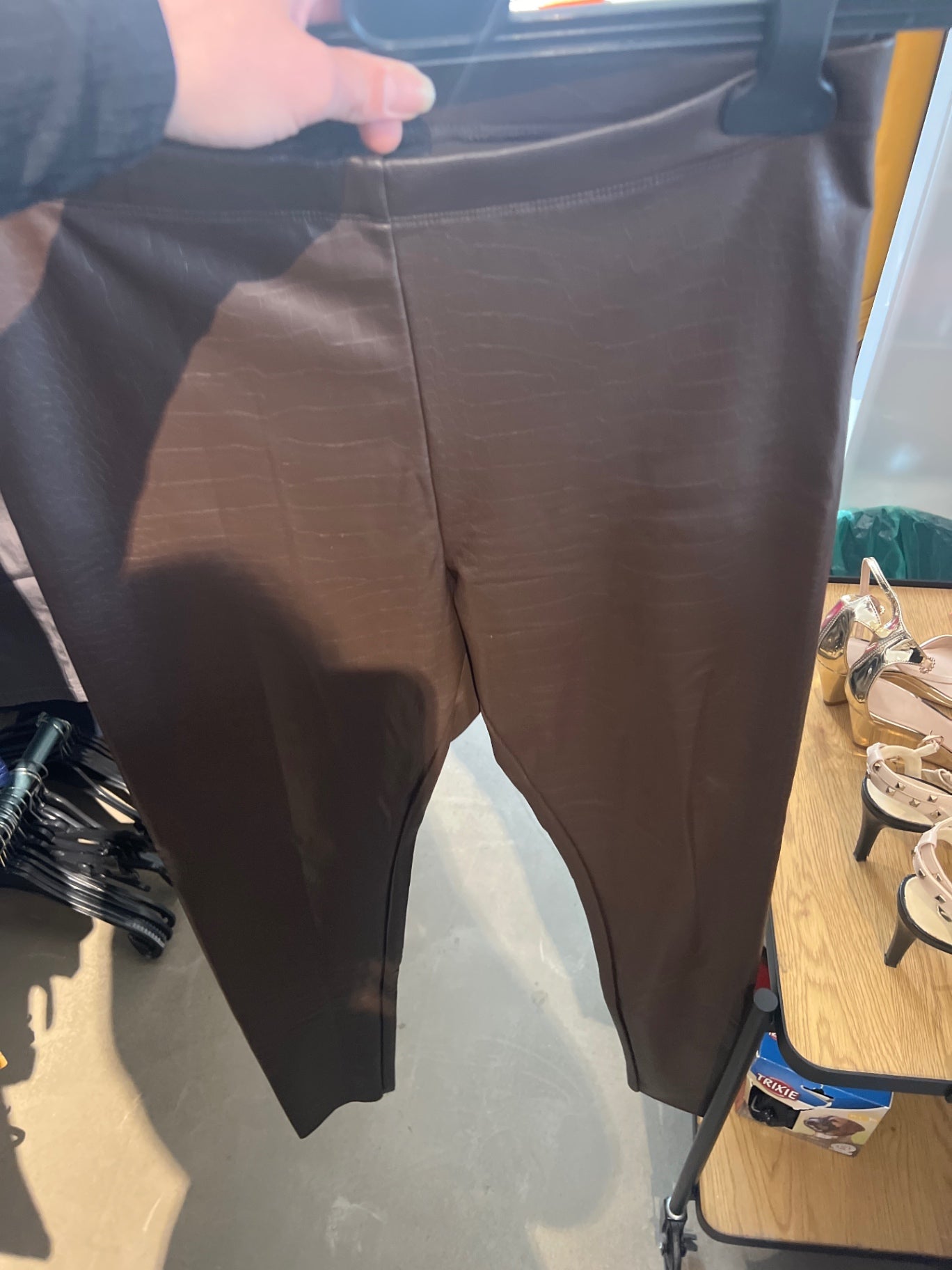 H&M Hose Braun Gr.: M