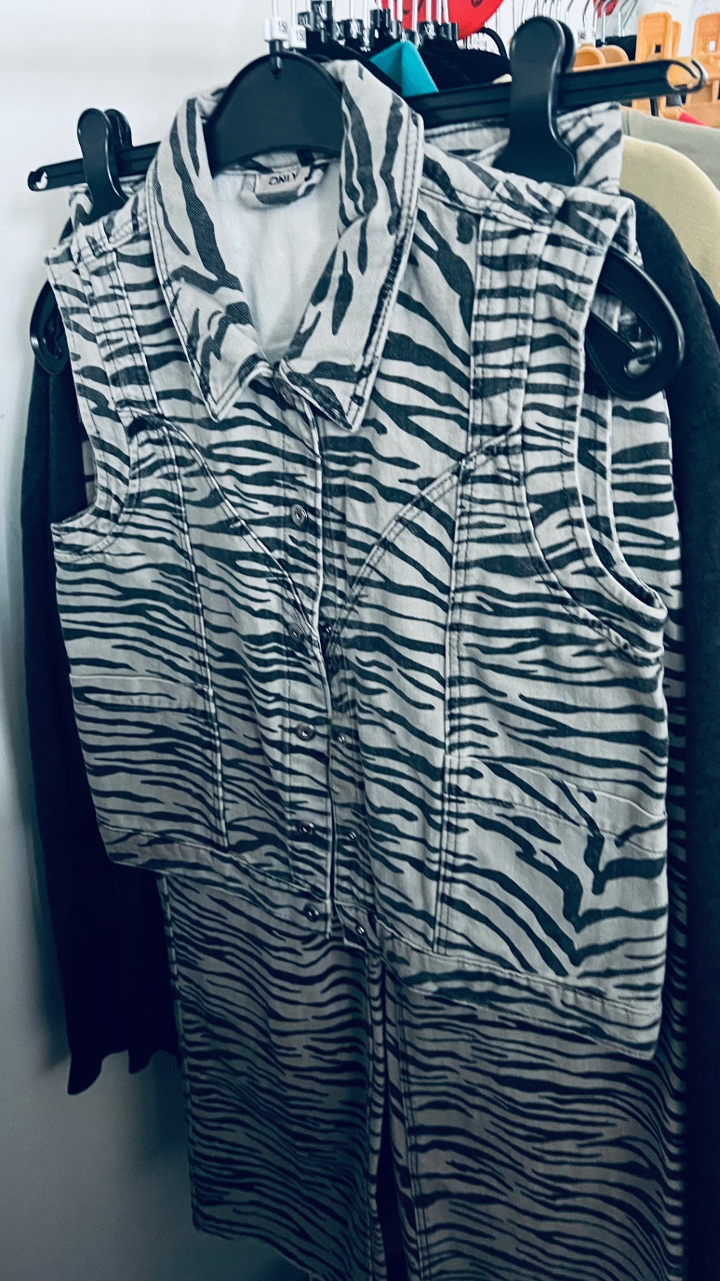 Only Weste Schwarz und Weiß Gr.: 158