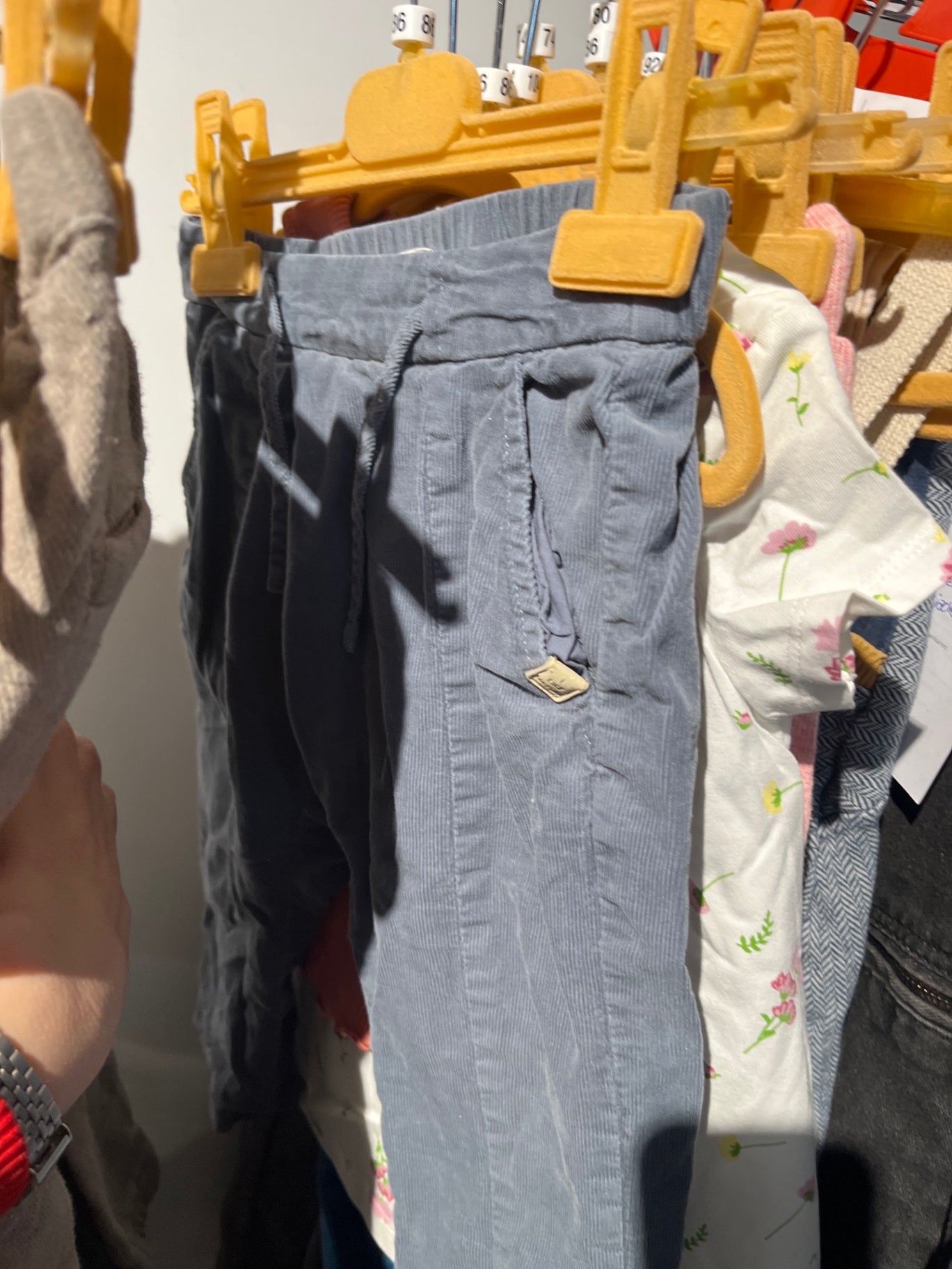 Zara Cordhose Blau Gr.: 86