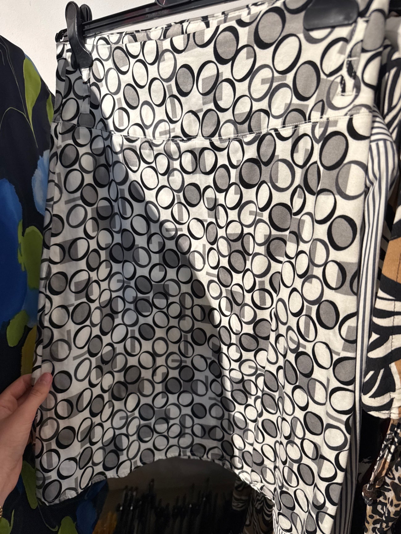 VERO MODA Rock Schwarz weiss Gr.: S