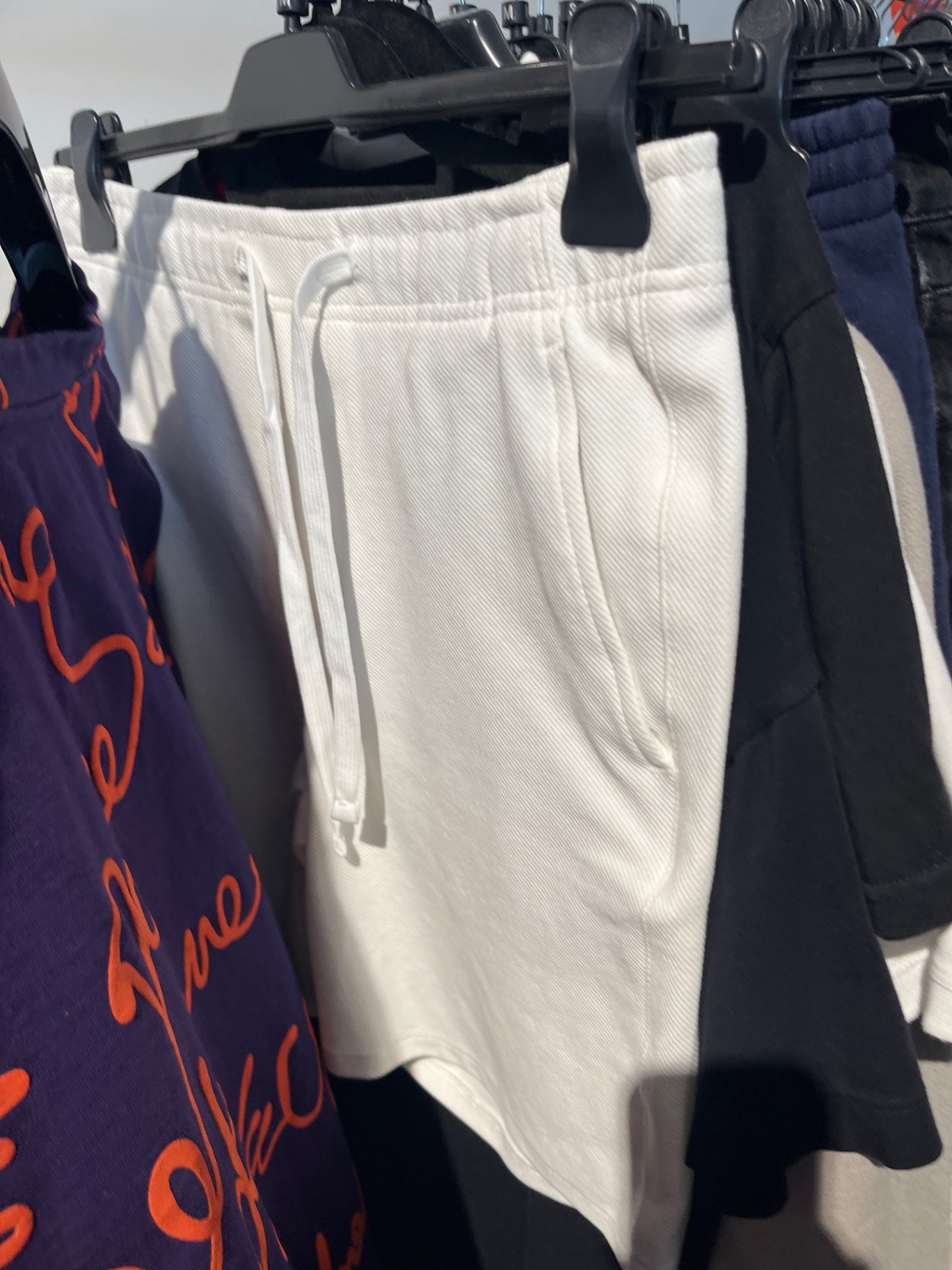 Zara Shorts Weiß Gr.: M