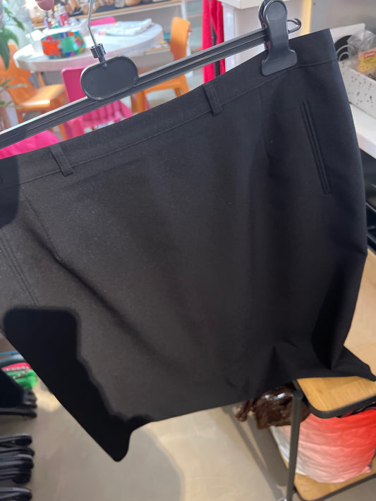 C&A Rock Schwarz Gr.: 48