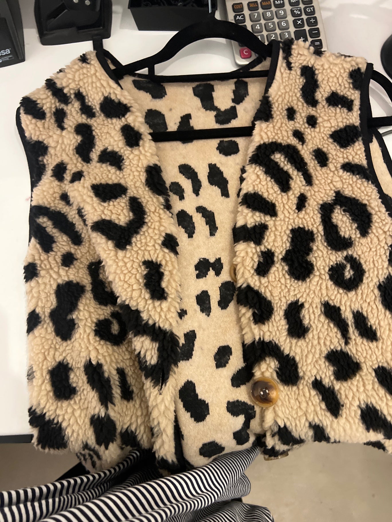 Leo Weste Beige und Schwarz Gr.: M