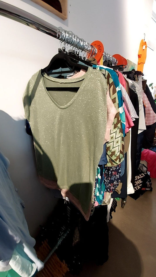 T-Shirt Grün Gr.: M / L