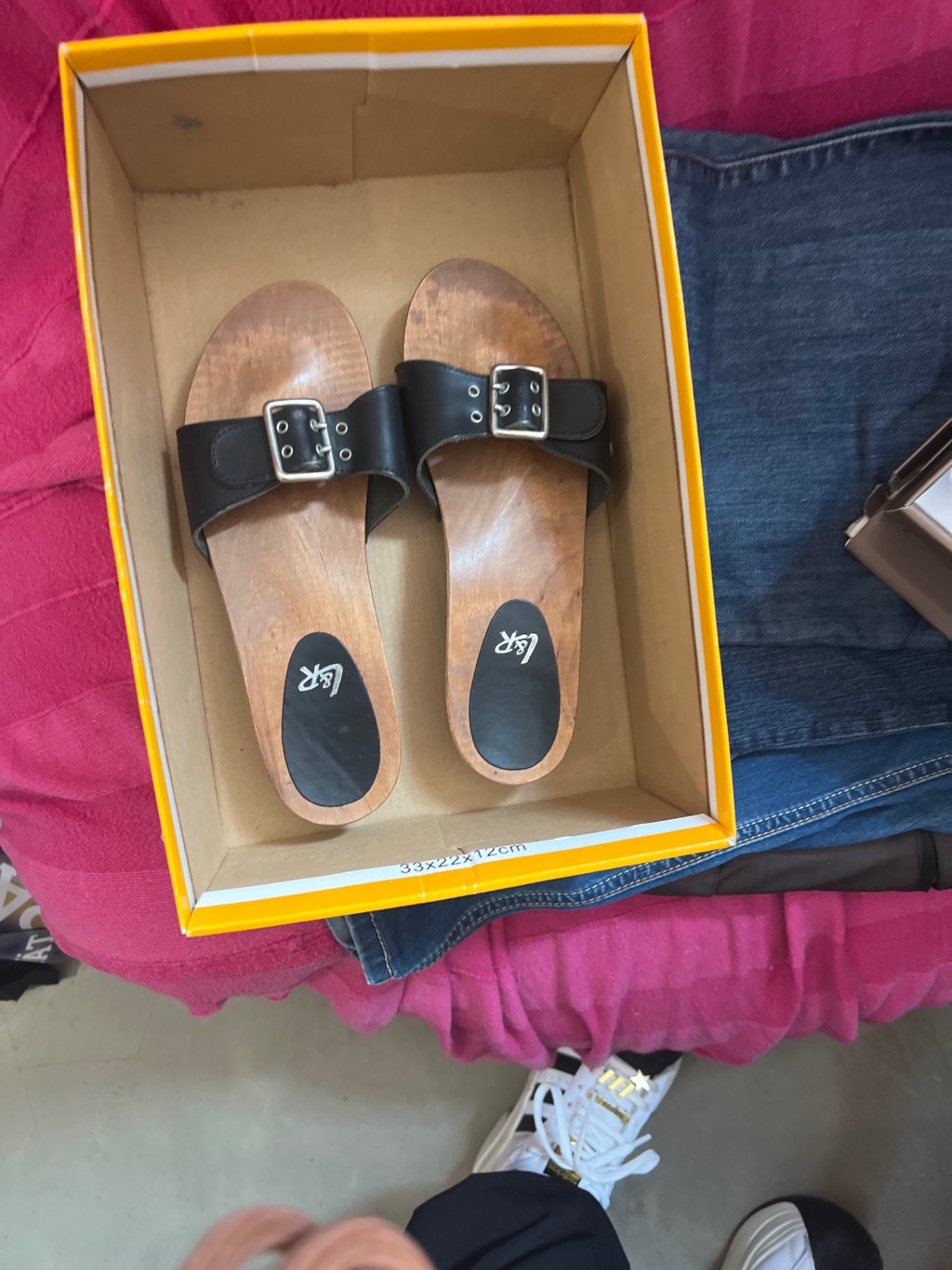 L&R Sandalen Braun und Schwarz Gr.: 39