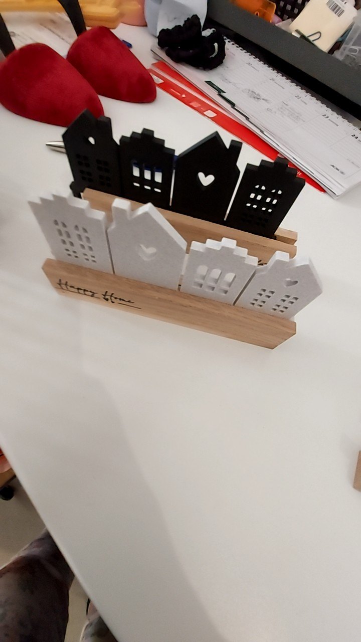 EINZELSTÜCK 3D Hausreihe auf Holz