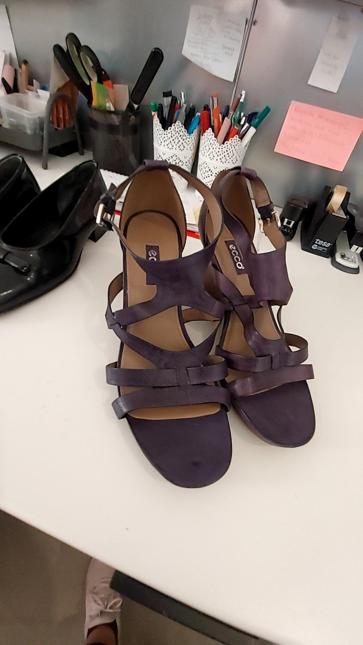 Ecco Sandalen Violett Gr.: 39