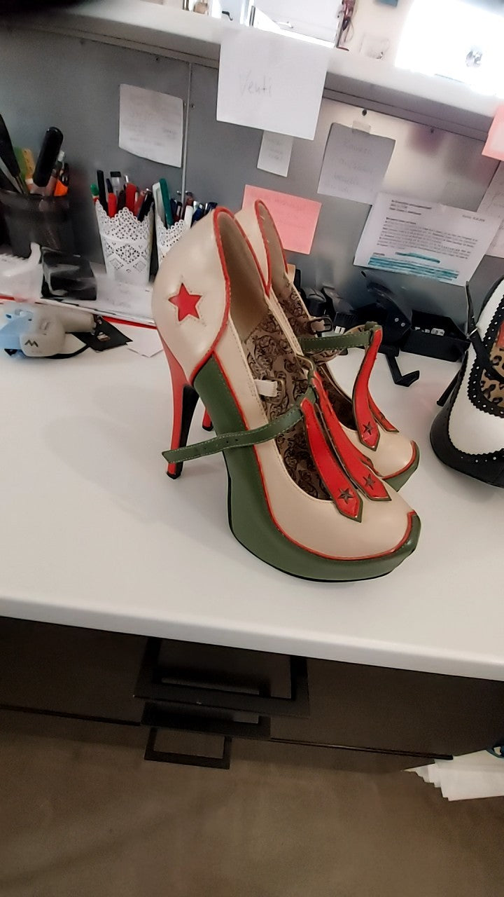 Bordello High Heels Beige, Rot, Grün 