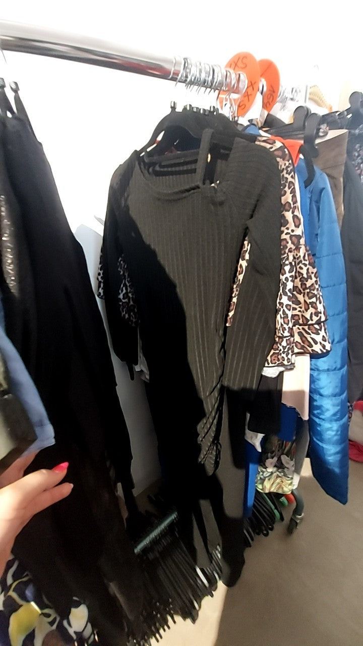 Kleid Schwarz Gr.: S