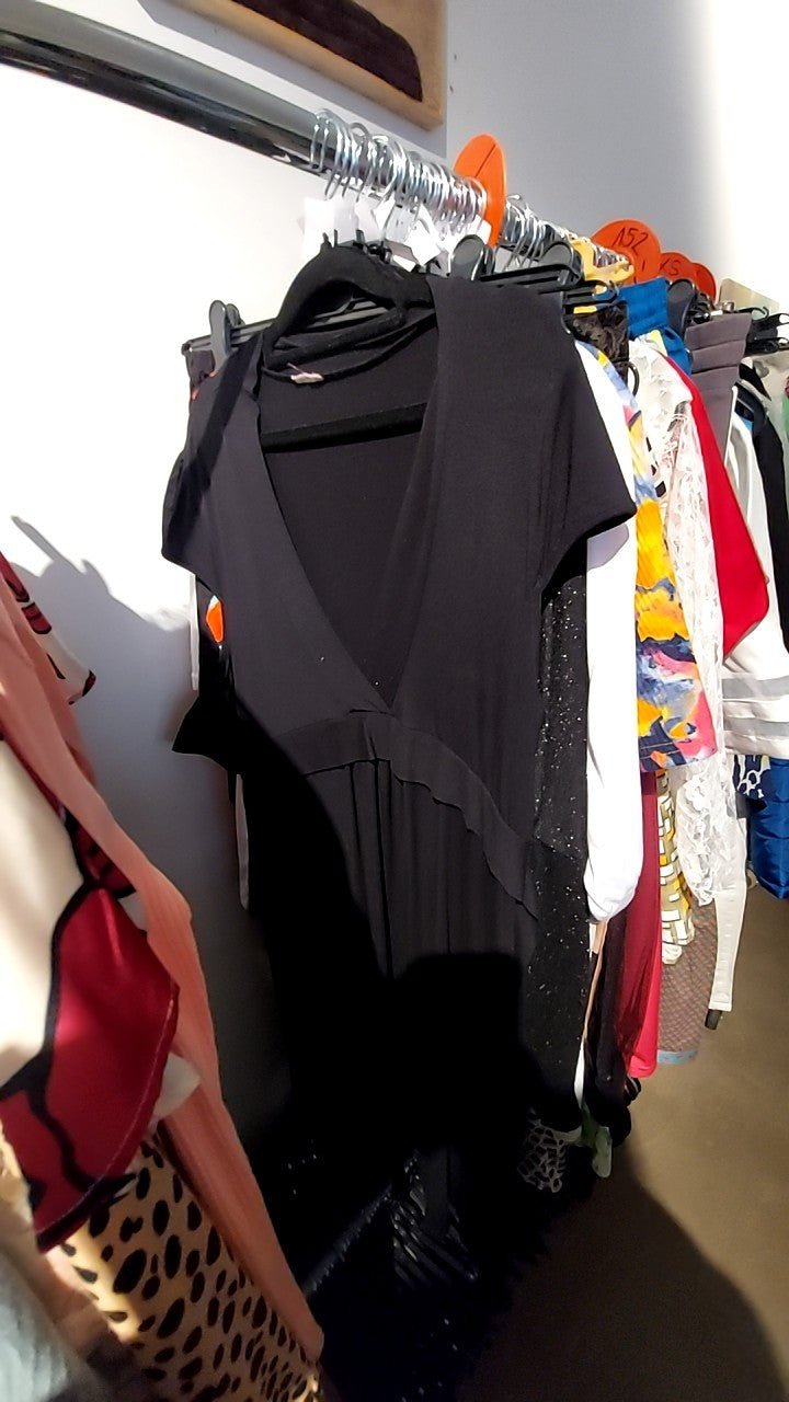 Kleid Schwarz Gr.: M