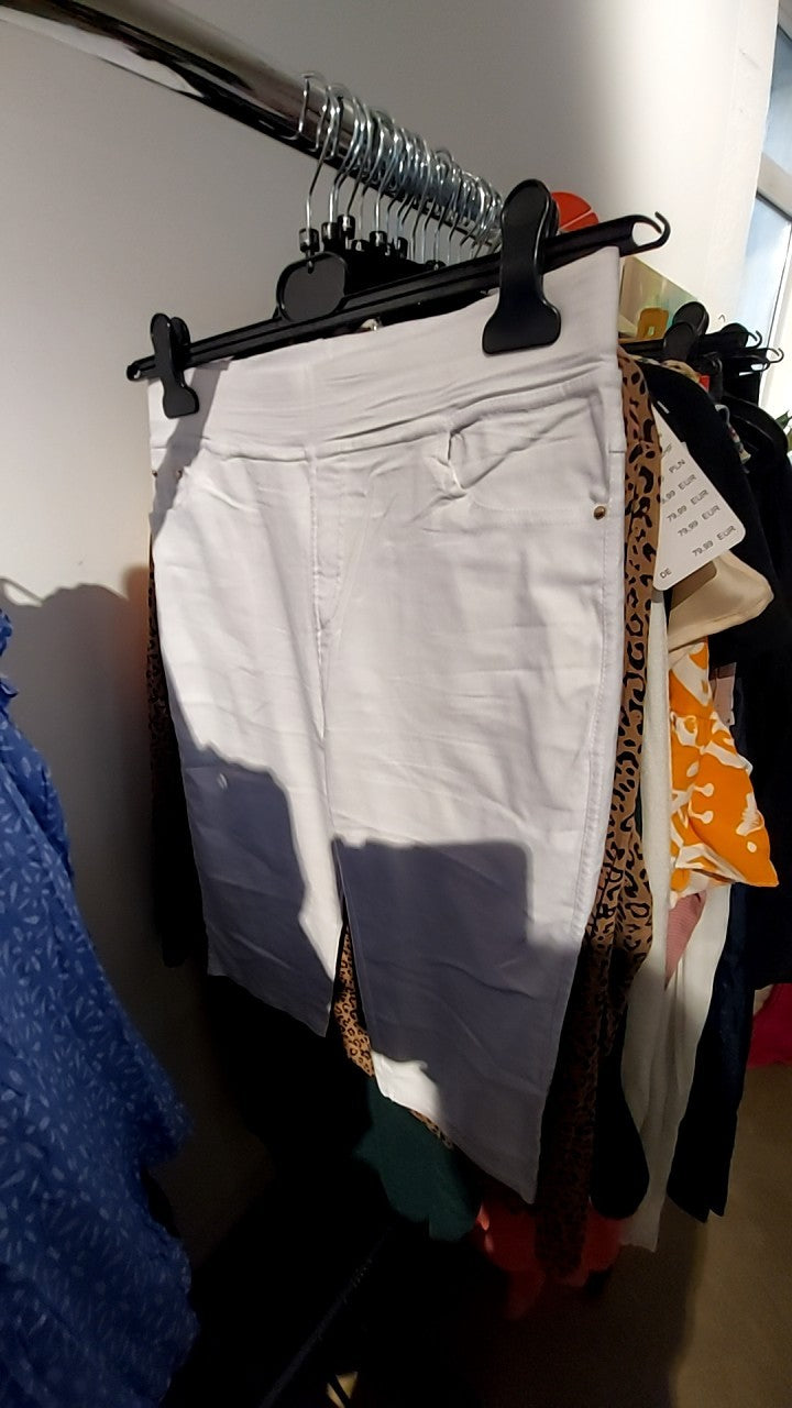 Kurze Hose Weiss Gr.: XXL