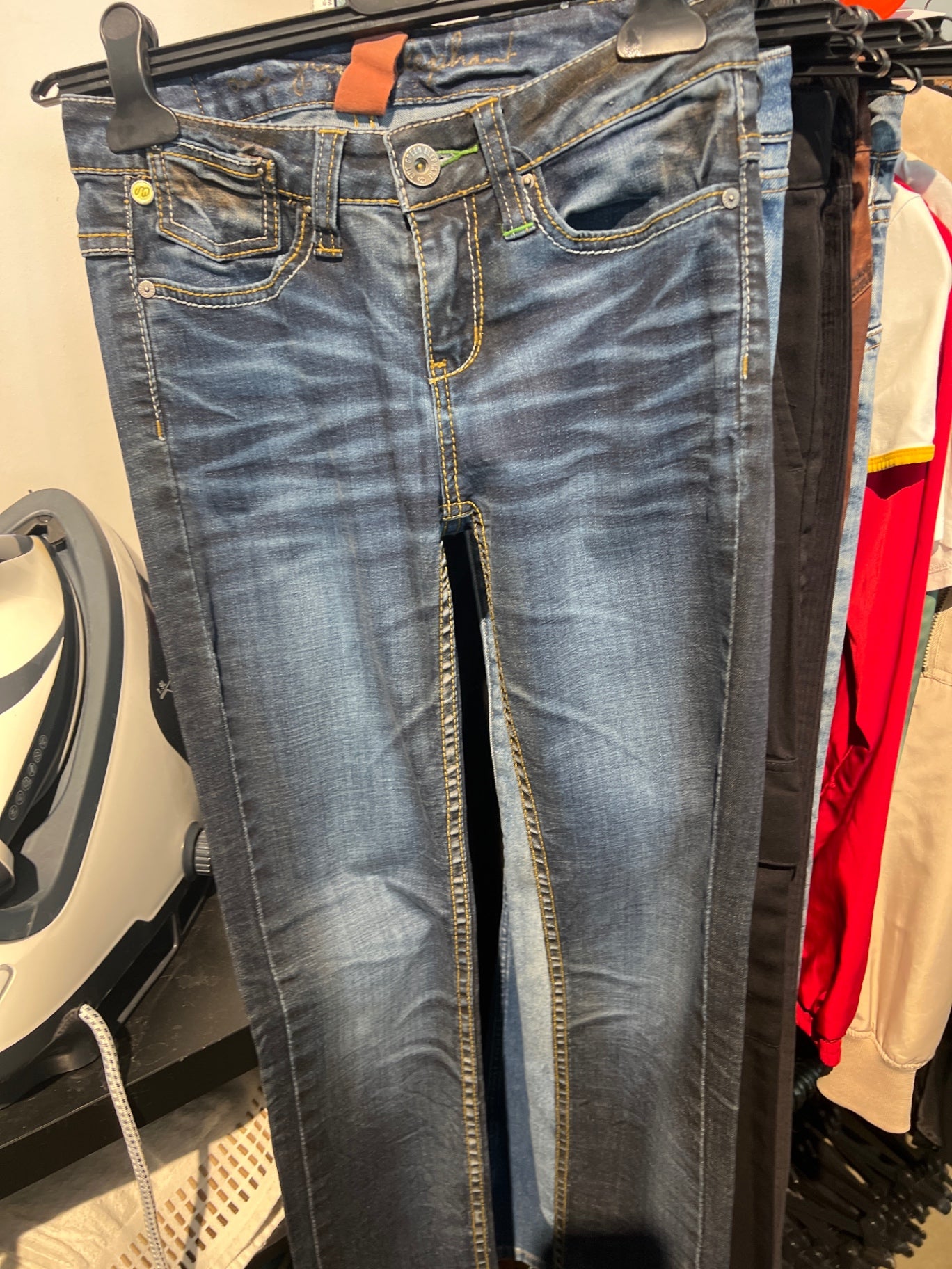 One green Elephant Jeans Blau Gr.: S