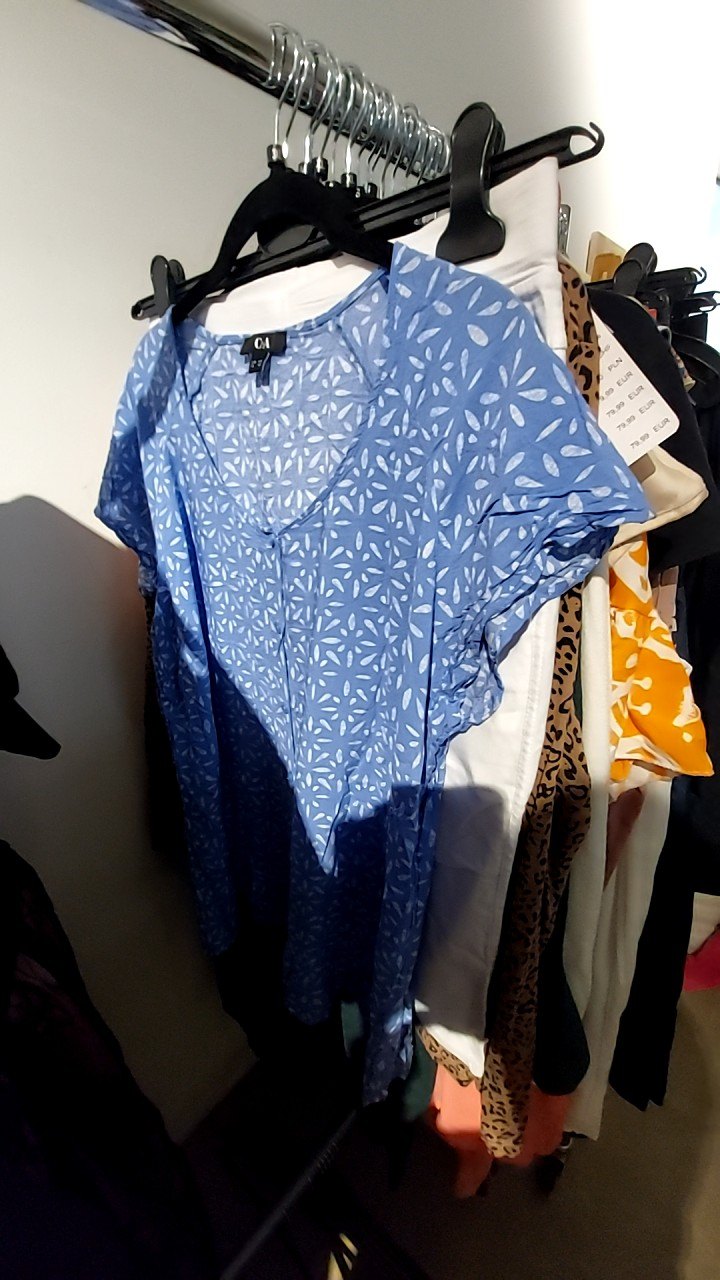 C&A Bluse Hellblau mit Weiß Gr.: 48