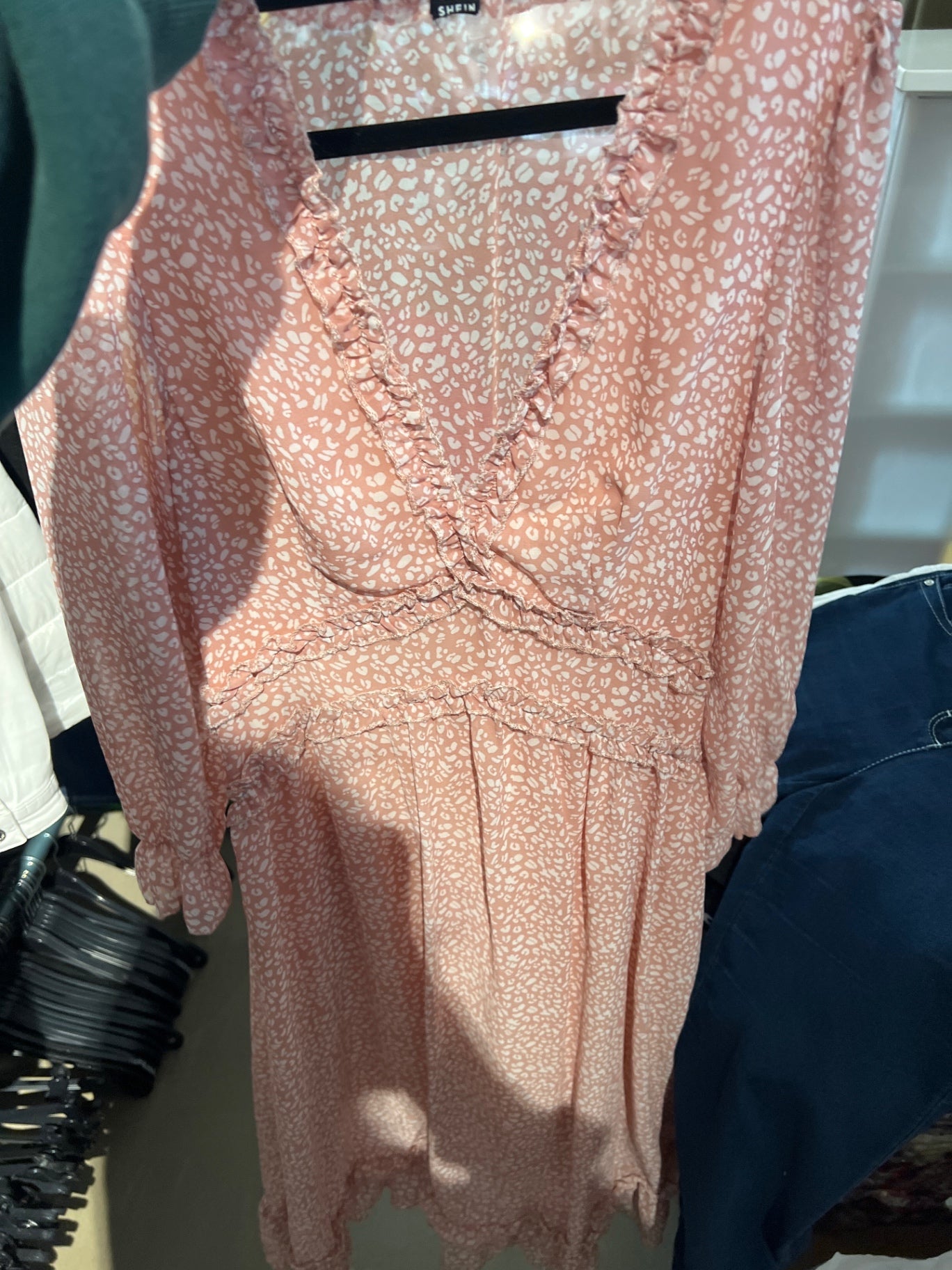 Shein Kleid Pfirsich Gr.: M