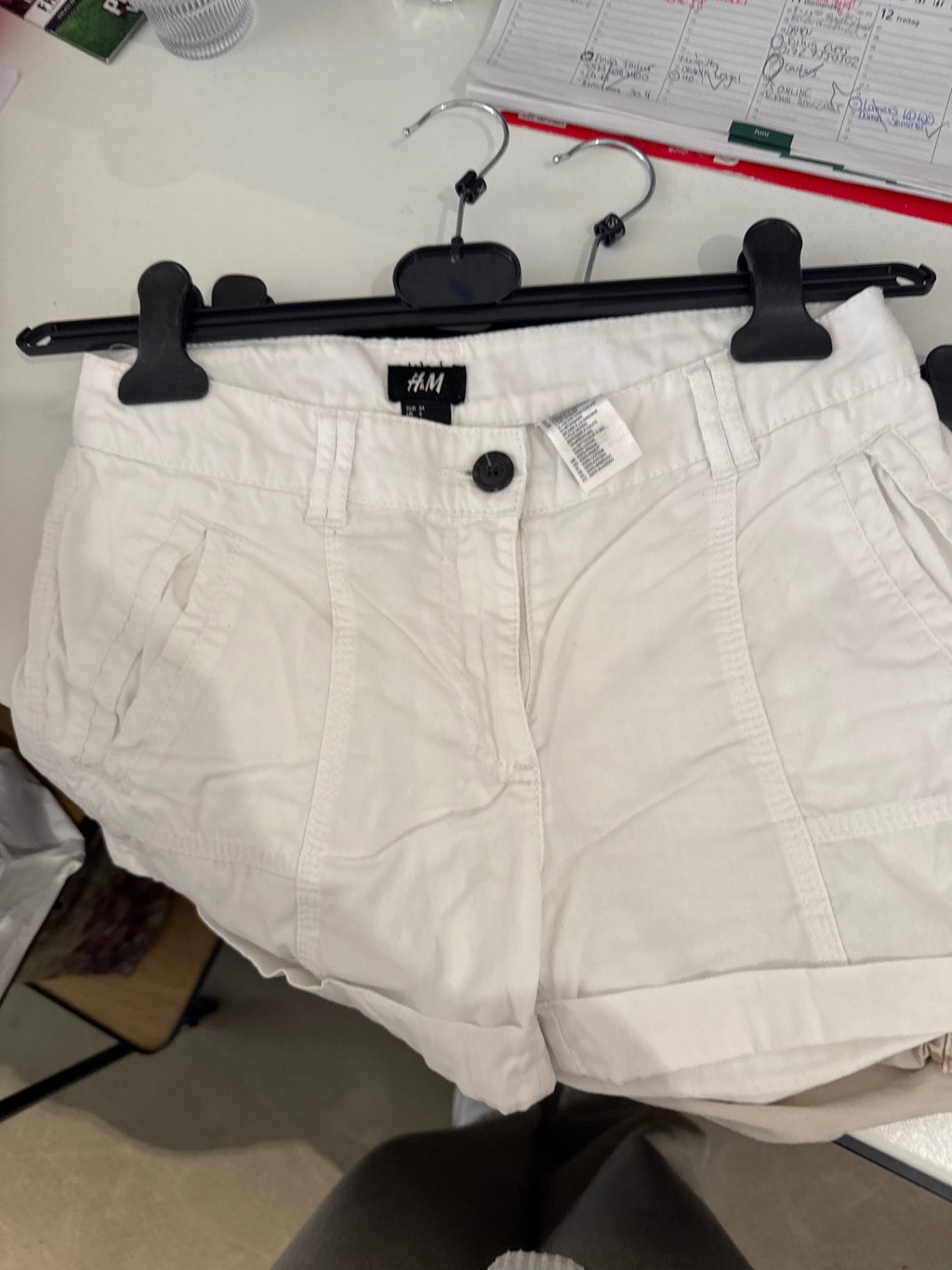 H&M Shorts Weiß Gr.: M