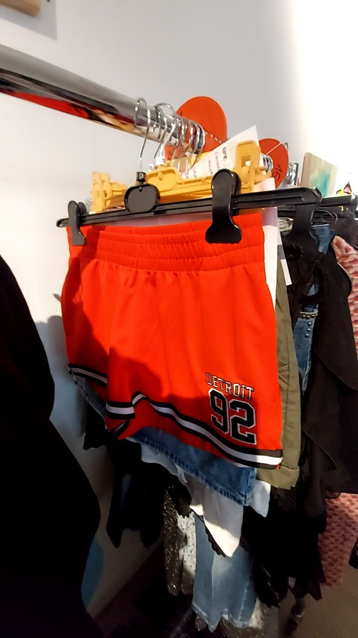 FB SISTER Shorts Rot Gr.: XS