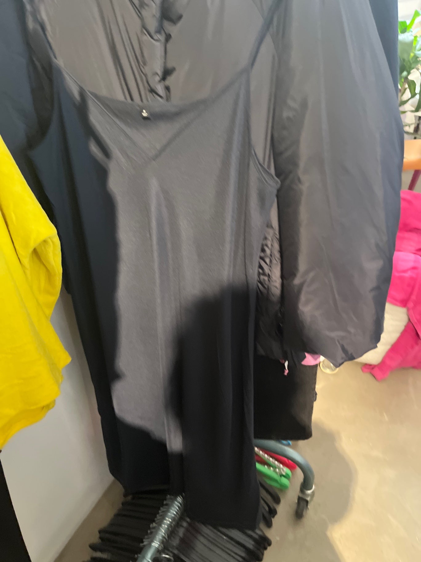 Kleid Schwarze Gr.: M