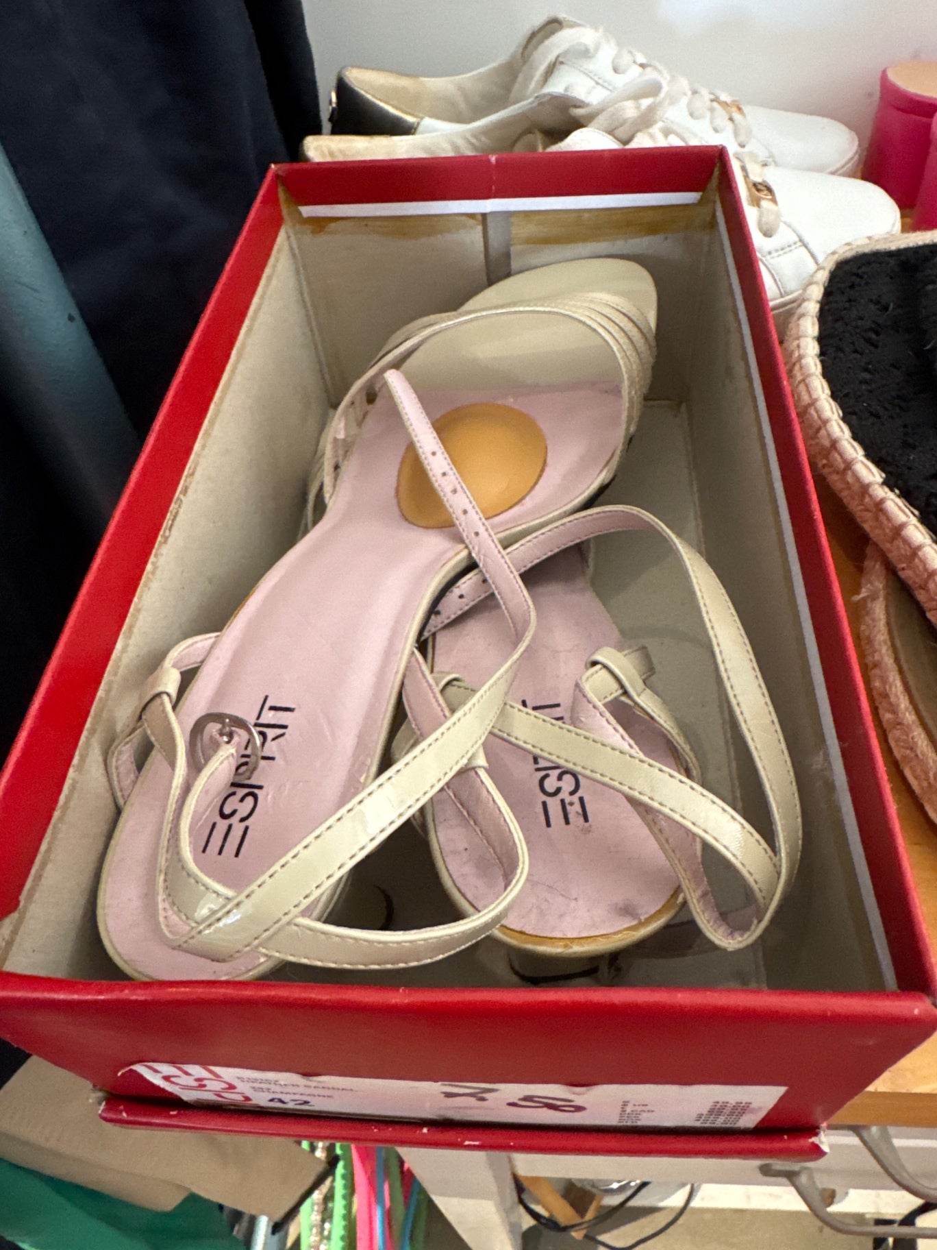 Esprit Sandalen Beige Gr.: 42