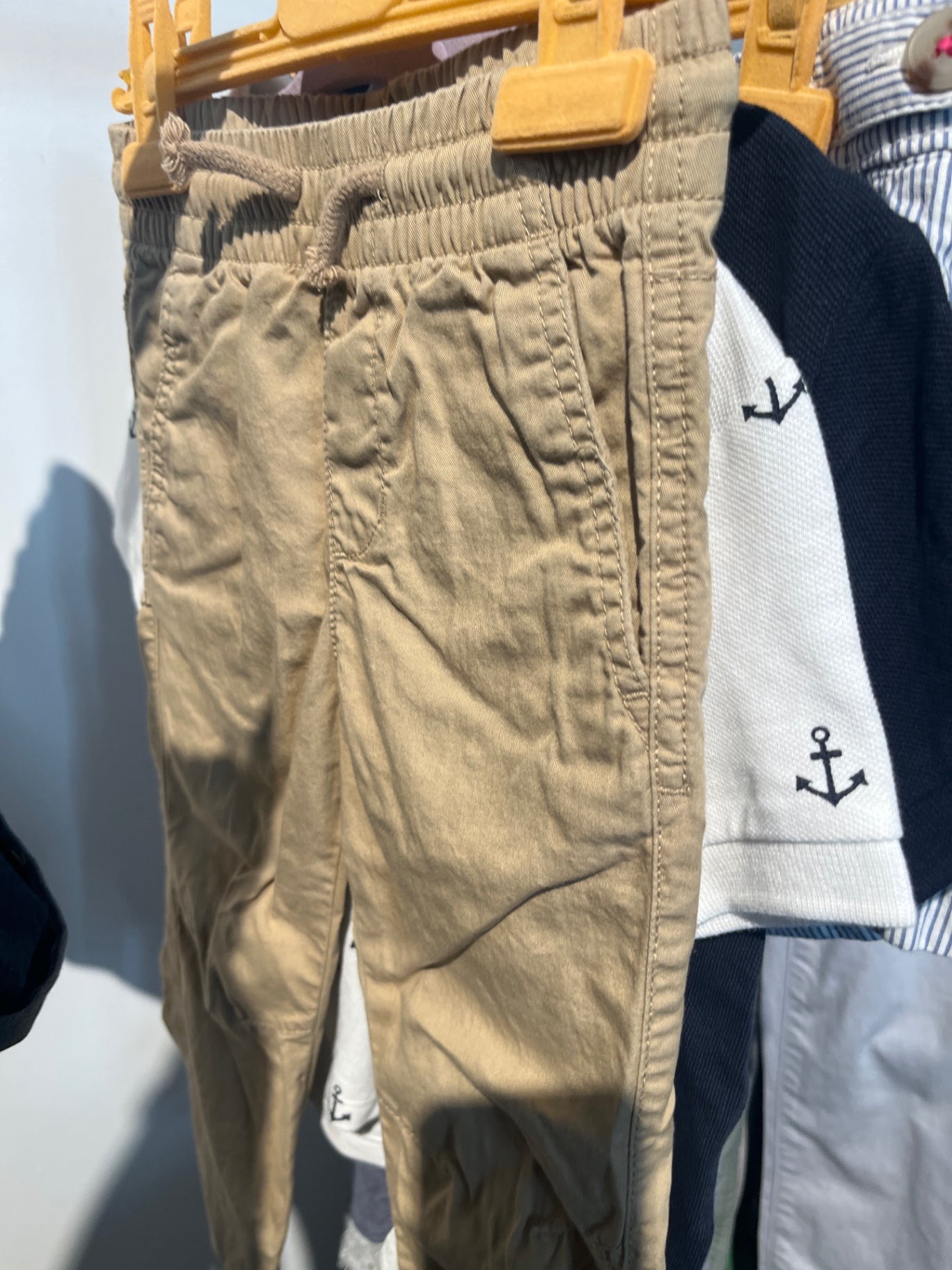 Hose H&M Beige Gr.: 104
