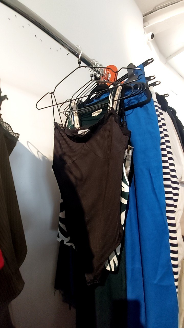 AMISU Body Schwarz Gr.: M