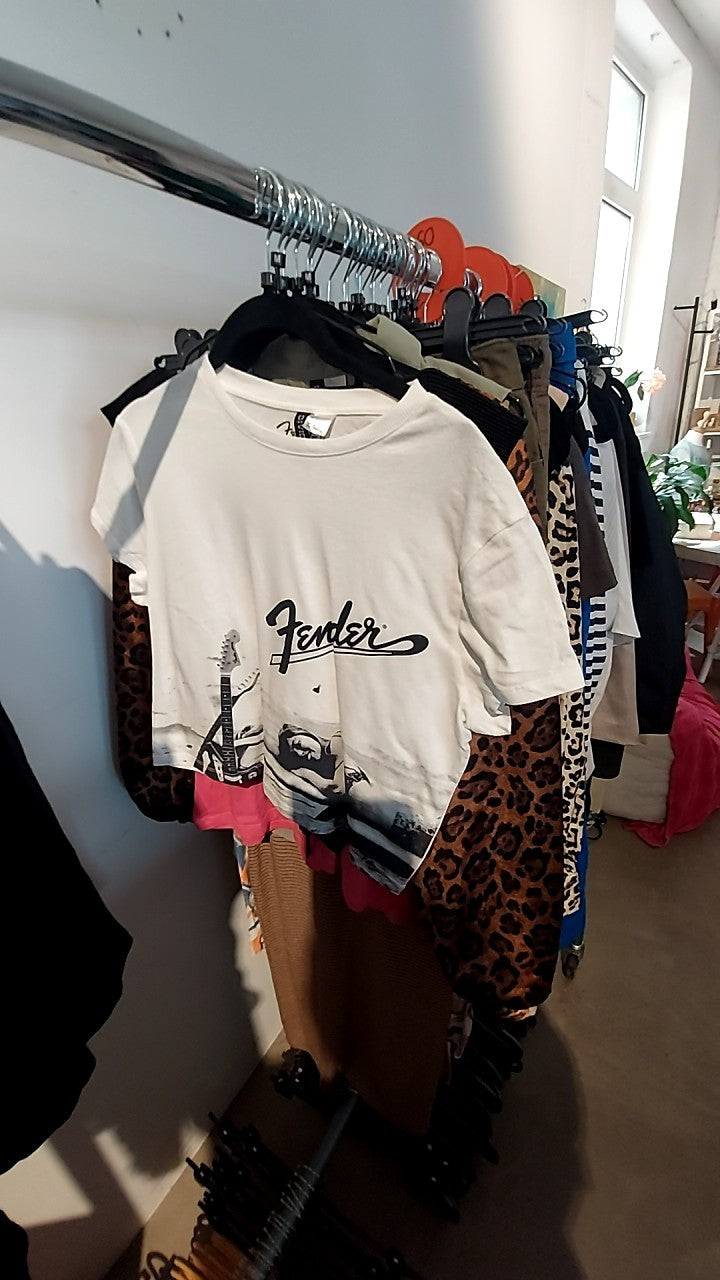 Fender T-Shirt Weiß, Schwarz, Grau Gr.: L