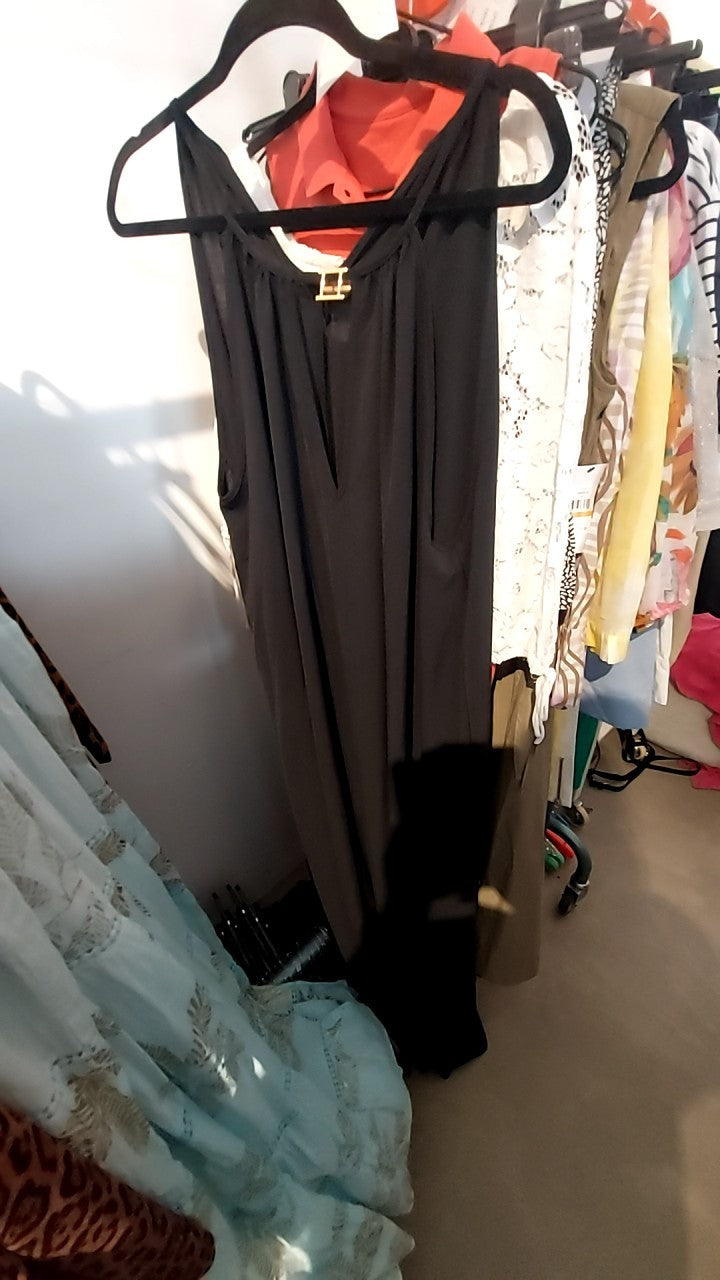 Kleid Schwarz Gr.: L