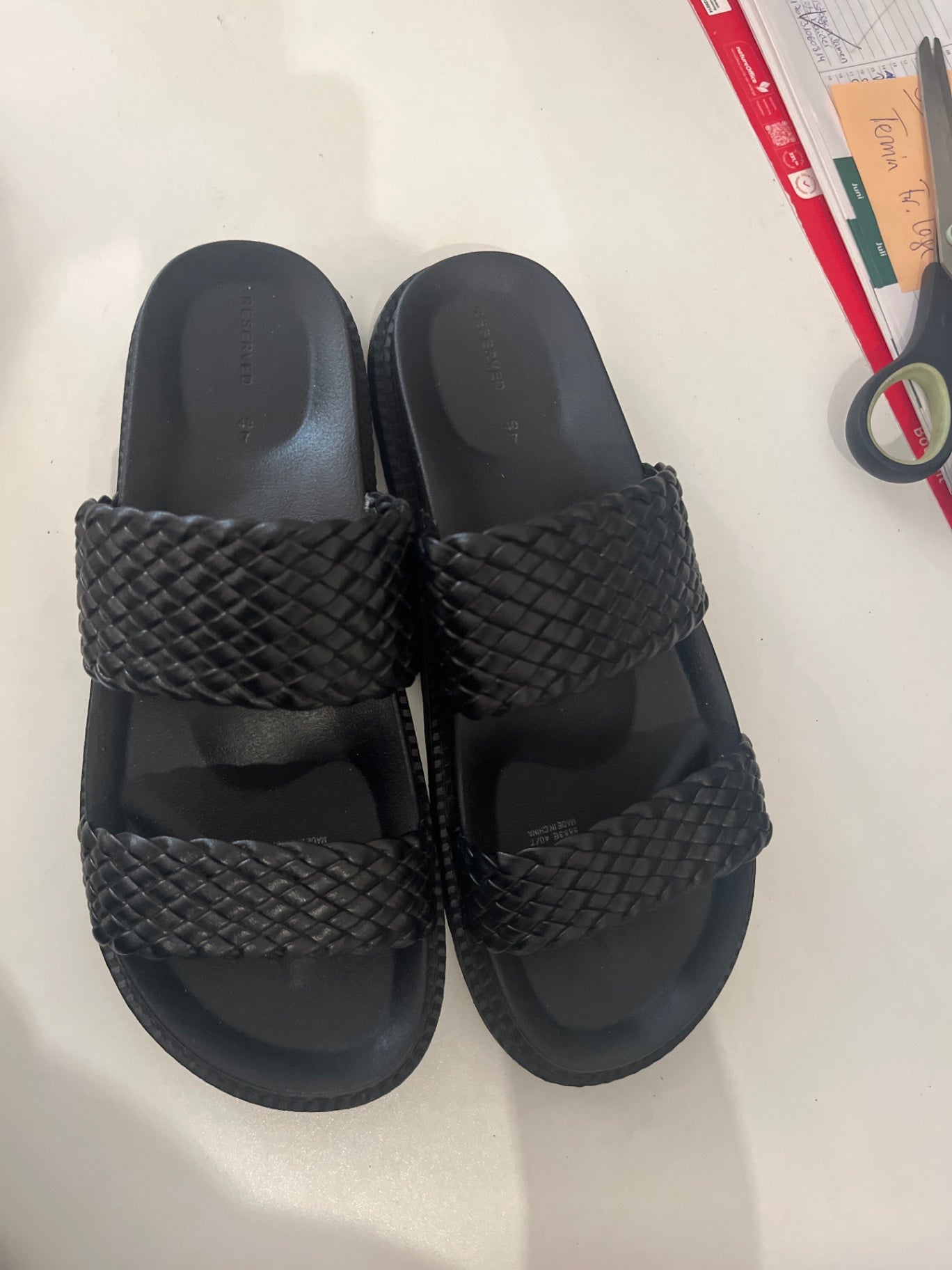 RESERVED Sandalen Schwarz Gr.: 40