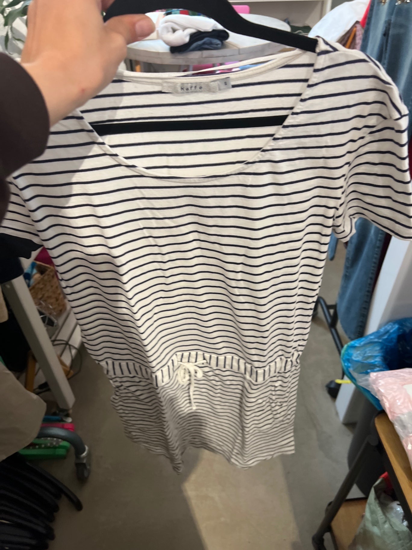 kaffe Kleid Weiß mit schwarzen Streifen Gr.: S