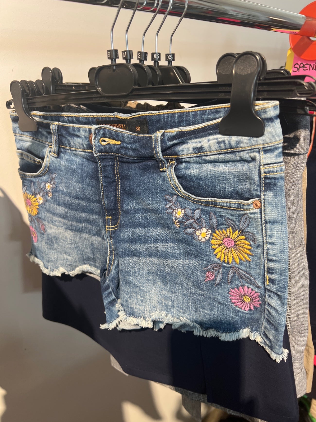 Clockhouse Jeansshorts Blau Gr.: M